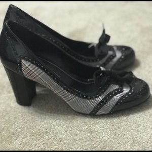 Size 8 Franco Sarto shoes. Like new